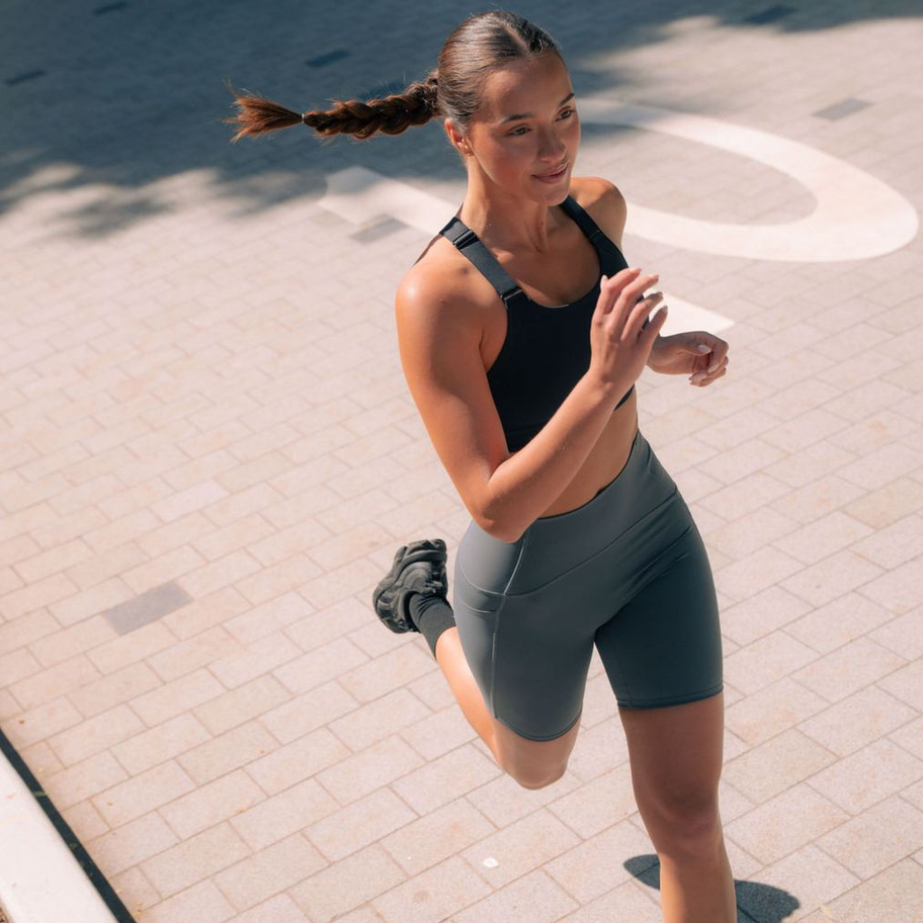 Quick-drying activewear: why fabric matters for sweaty runs