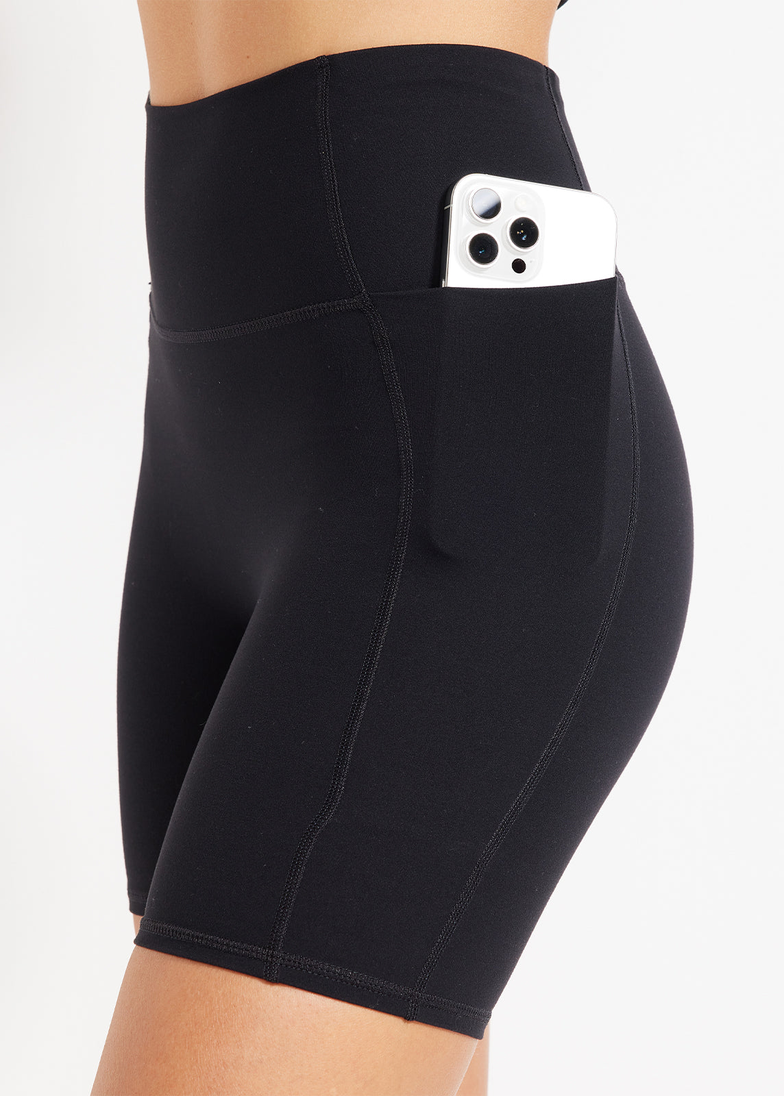 In Motion Side Pocket Short 14cm