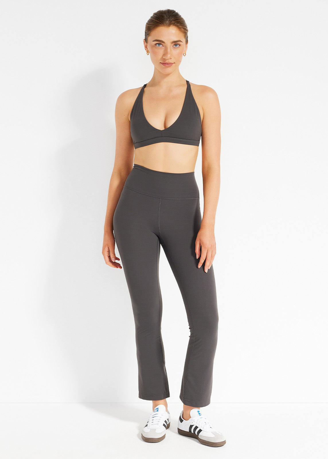 In Motion Pocket Cropped Flare Pant