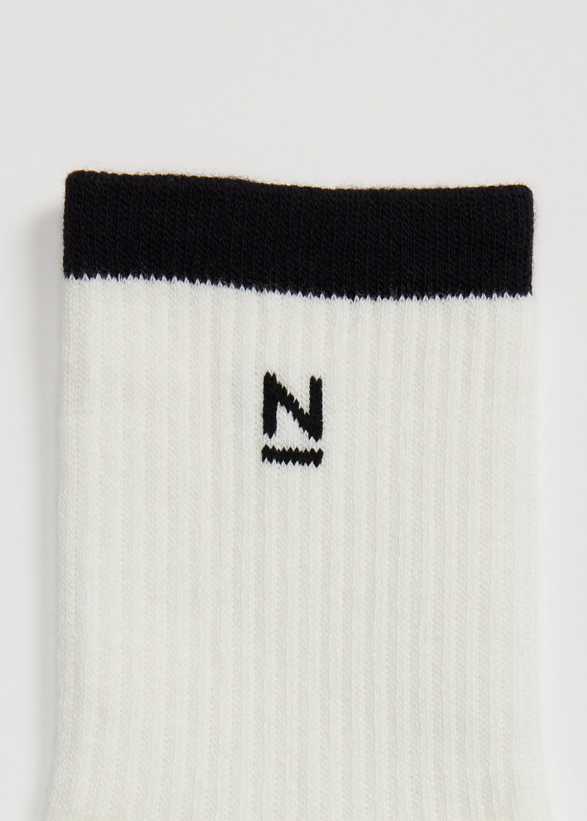 Essential N Quarter Sock
