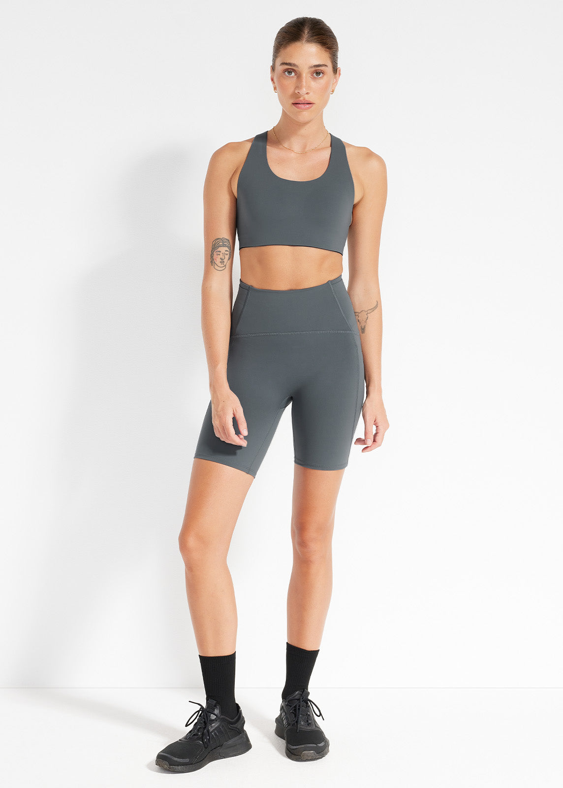 In Pace Short 18cm